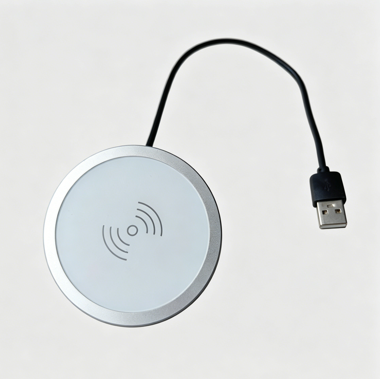 Embedded Aluminum Alloy Circular Wireless Charger, USB 5V Powered